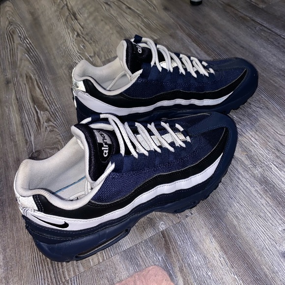 Nike Air Max 95 Essential Midnight Navy - Picture 3 of 6